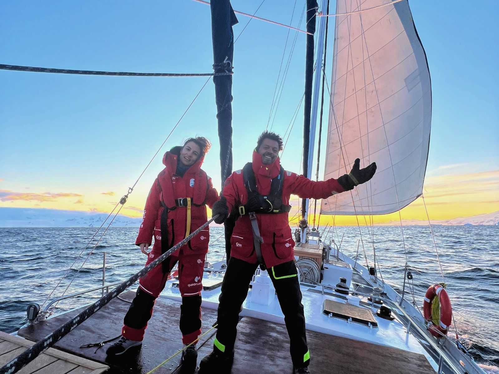 VV_PaulaPedro_Sailing_01.jpg