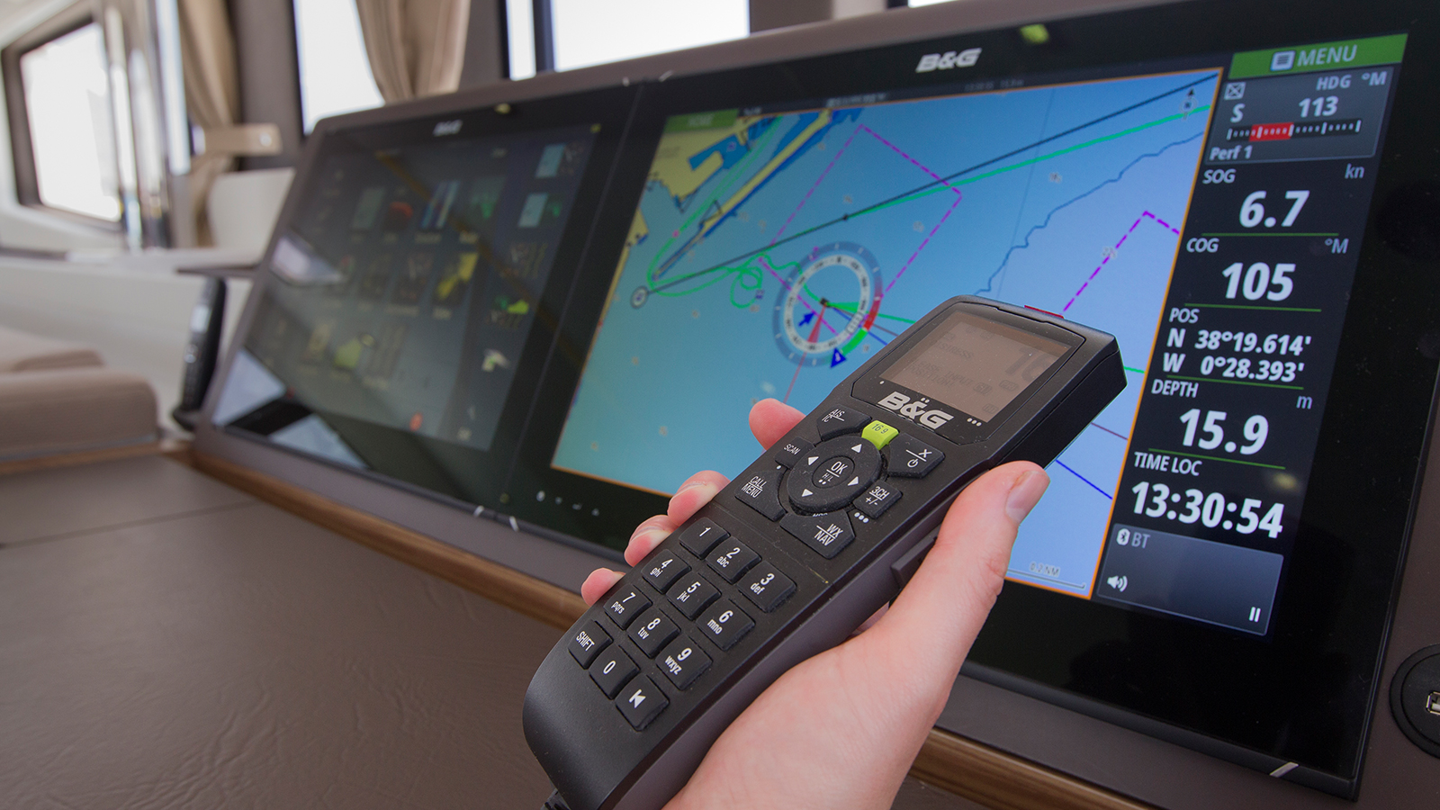 Handheld-VHF4.jpg